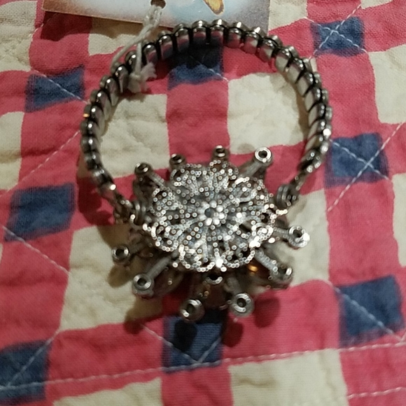 Vintage Blue Rhinestone Bracelet w/expansion band - Picture 2 of 4